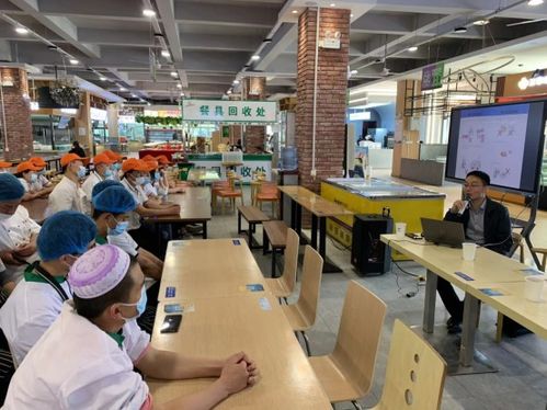 陜西職院后勤保障部與灞橋區市場監管局聯合開展食品衛生安全培訓檢查