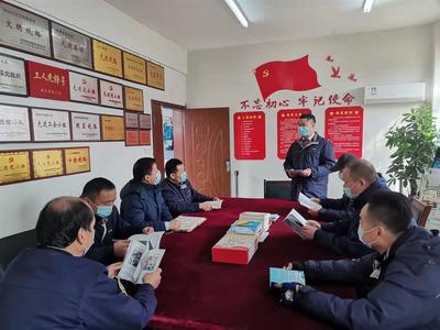 武漢780路公交有個(gè)“魯導(dǎo)”