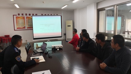 公交集團(tuán)快速公交公司開(kāi)展新進(jìn)駕駛員教育培訓(xùn)學(xué)習(xí)