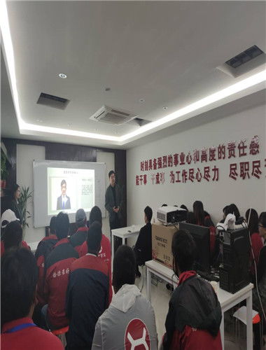 臨滄省心的培訓駕駛員尊重客戶
